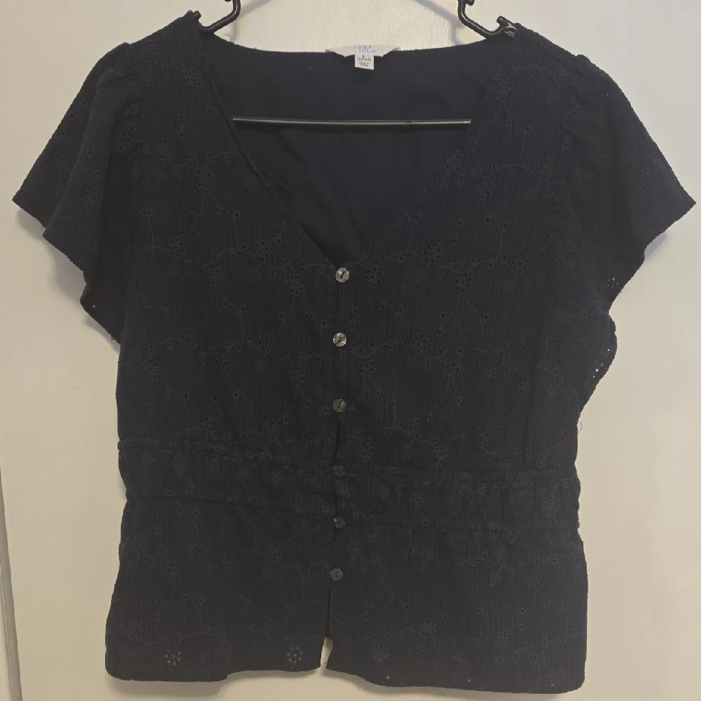 Time and Tru Navy Eyelet Button-Up Blouse